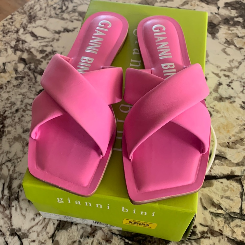 Gianni Bini Rozaleyee Slides